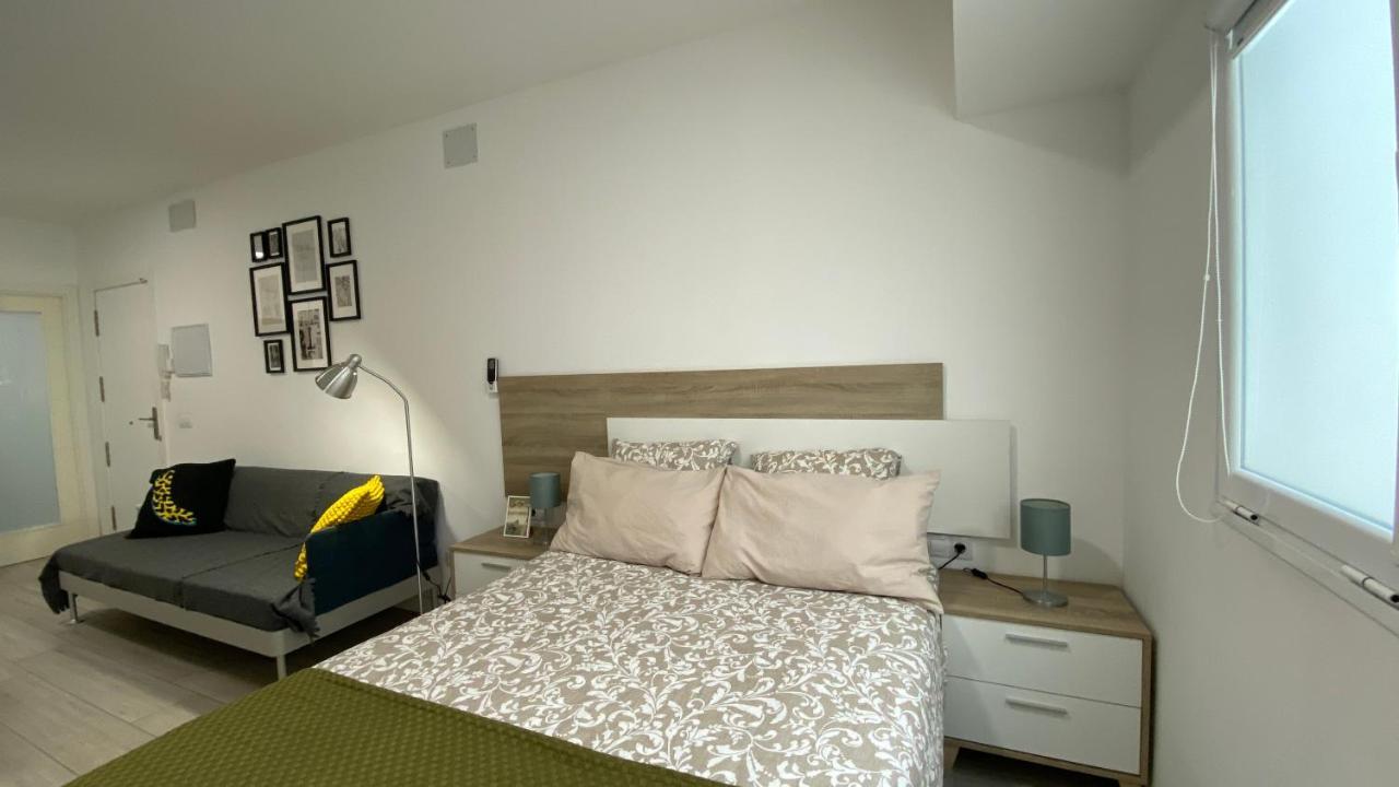 Studio In Las Canteras Beach Las Palmas de Gran Canaria Exterior photo